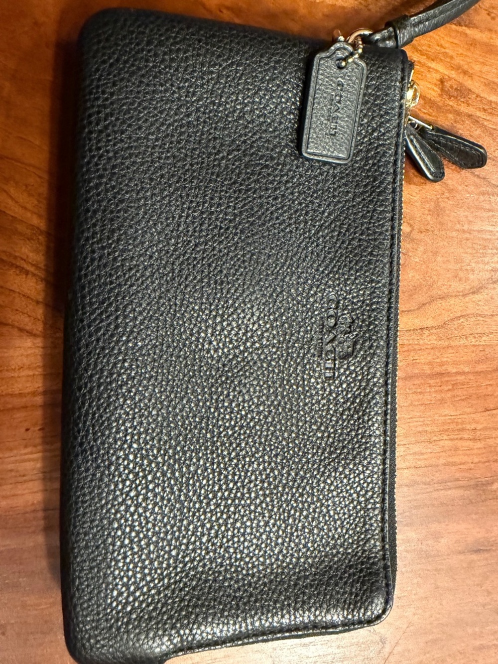 Coach wristlet wallet